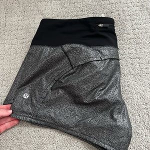 Lululemon shorts size 10